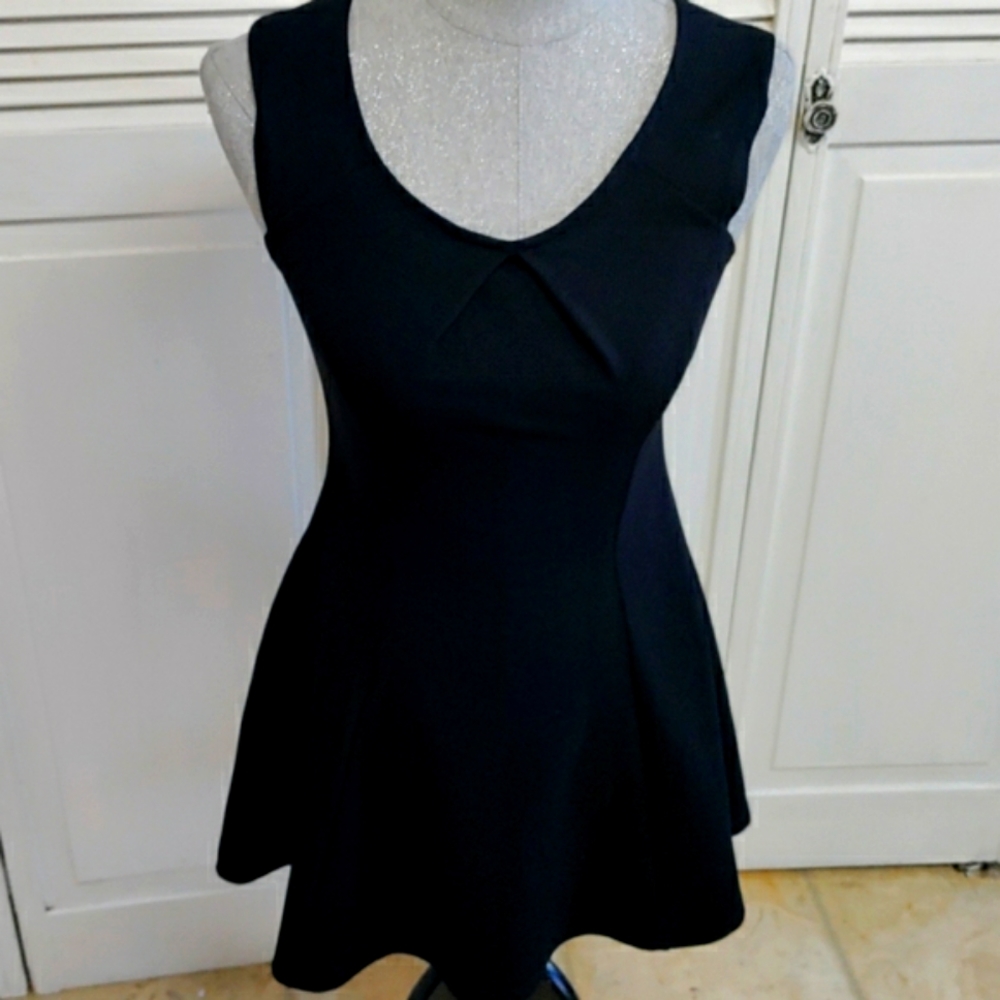 Estam women's black dress